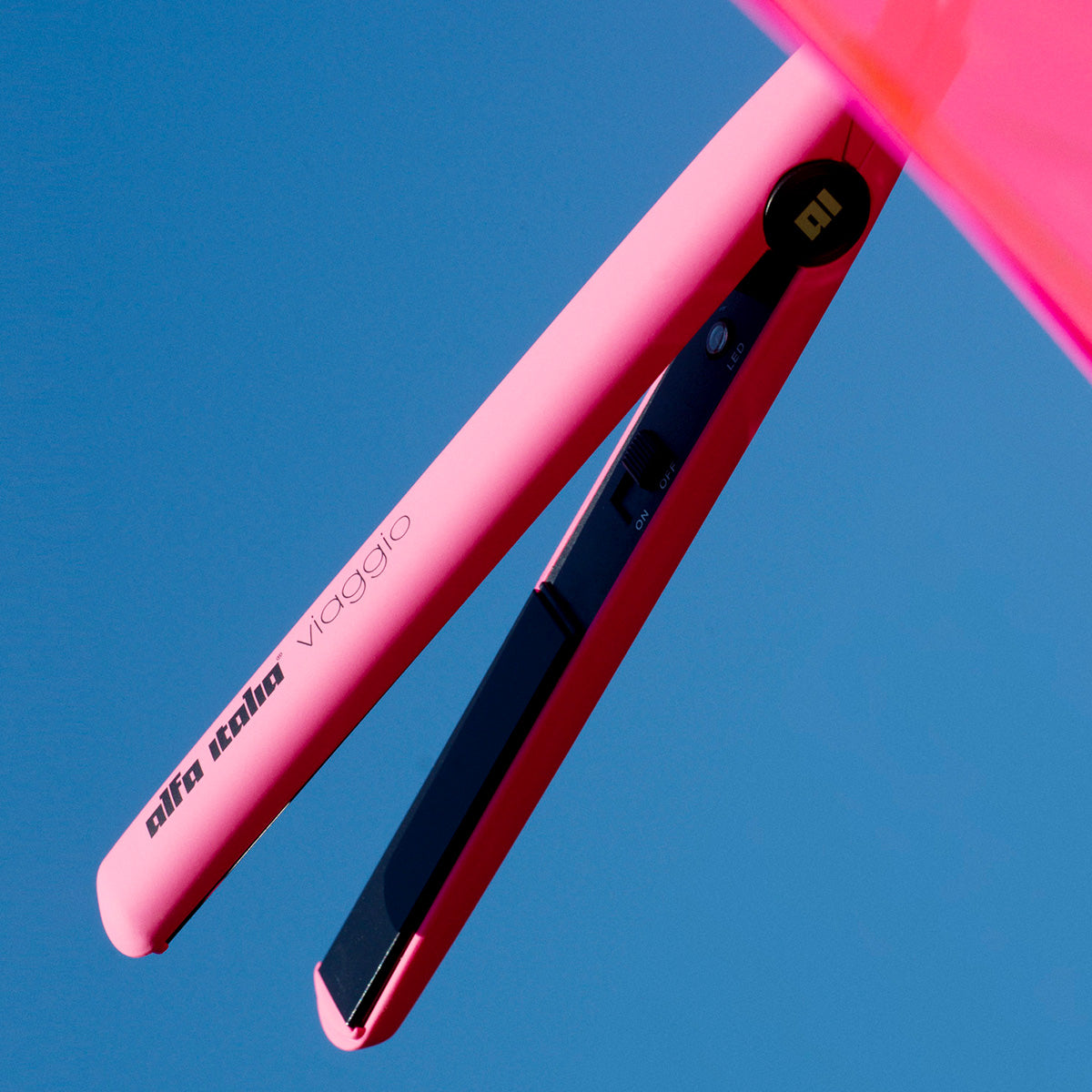 Viaggio Travel Set Styling - Neon Pink